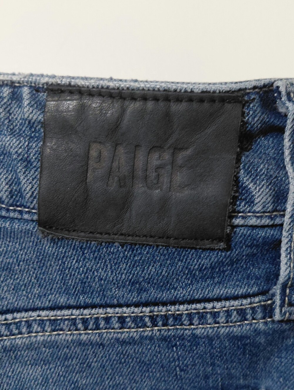 PAIGE Size 30 Petite Sasha Ankle Cuffed EUC - Picture 10 of 12